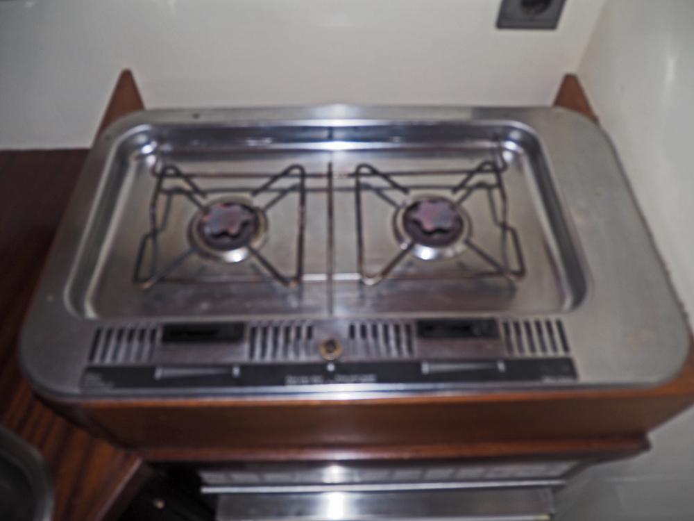 Cabin en avant, H&eacute;bergements